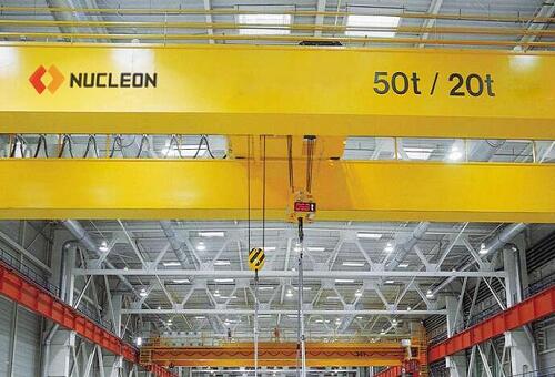 Overhead crane interlocking protection device